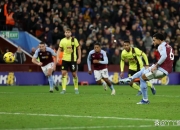 英雄联盟总决赛门票-阿斯顿维拉主场落败，巨大保级压力的简单介绍