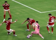 LOL决赛-明斯特联门将神勇表现，贡献多次扑救