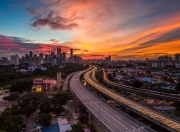 英雄联盟总决赛2025-平行宇宙的交响，当挪威绝杀美国，贝林厄姆接管东决—奇迹时刻的共同心跳