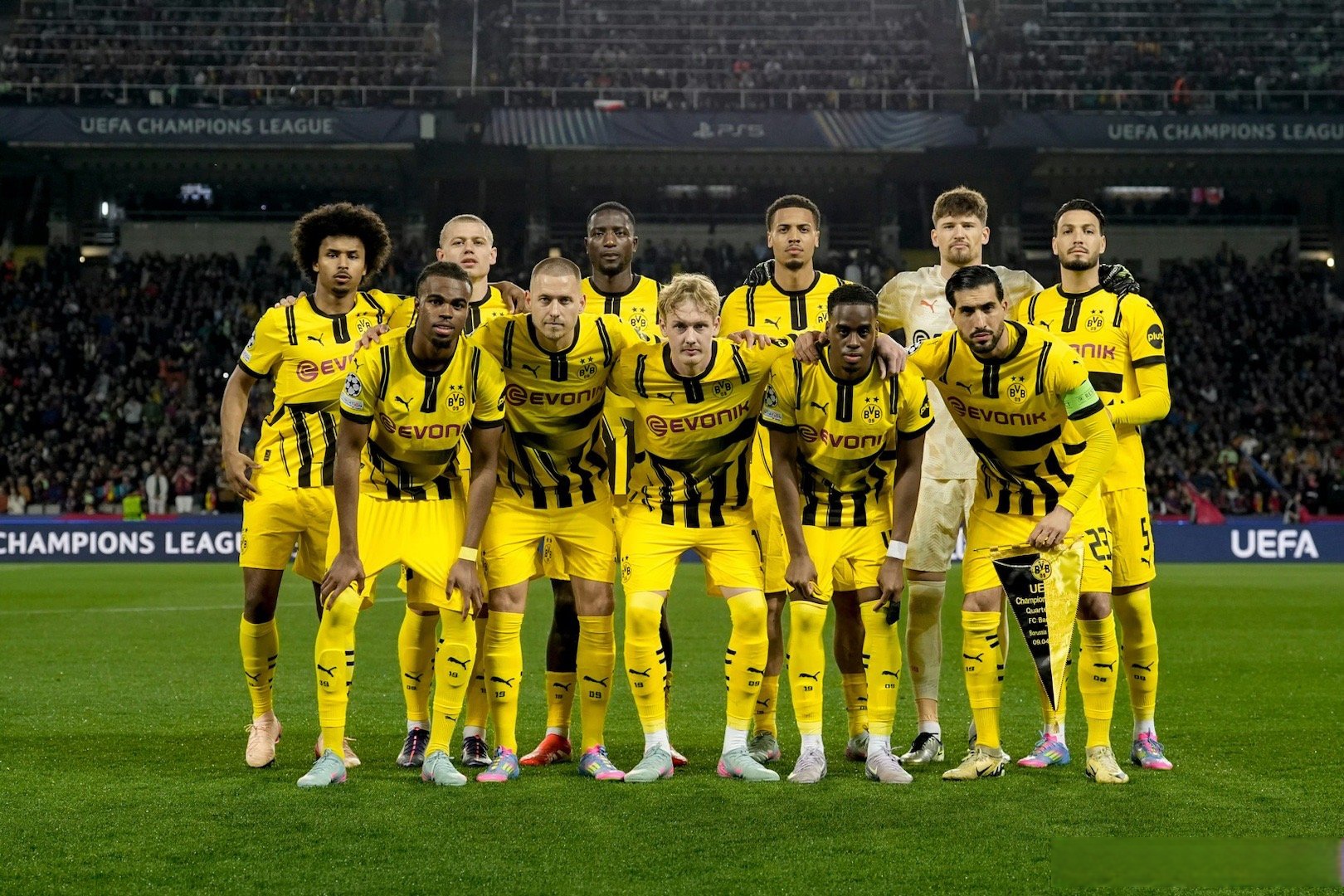 多特蒙德主场大胜皇马，继续追赶拉齐奥的简单介绍