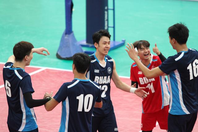 海南队在激战中夺得胜利,实至名归的简单介绍 海南队在激战中夺得胜利,实至名归的简单介绍