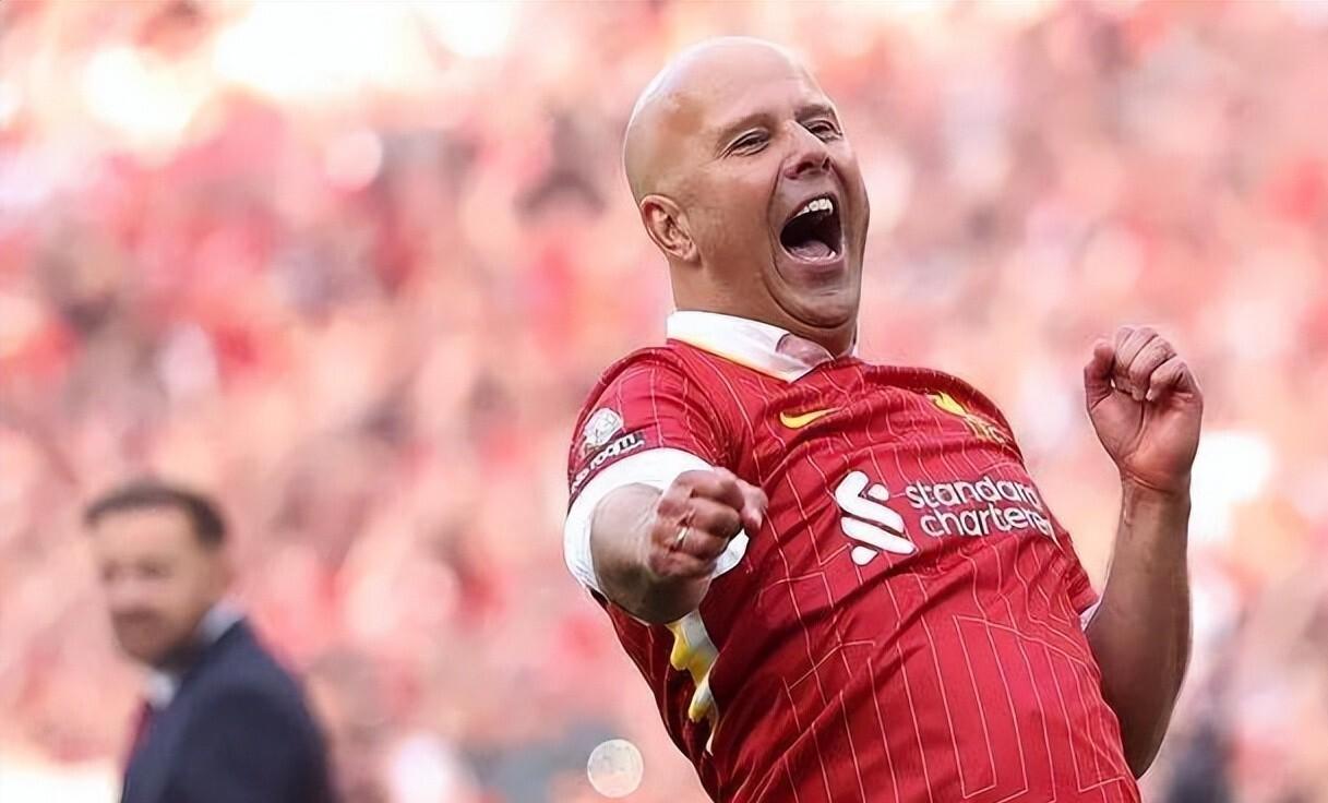 利物浦中场球员上演帽子戏法,成为焦点人物的简单介绍 利物浦中场球员上演帽子戏法,成为焦点人物的简单介绍