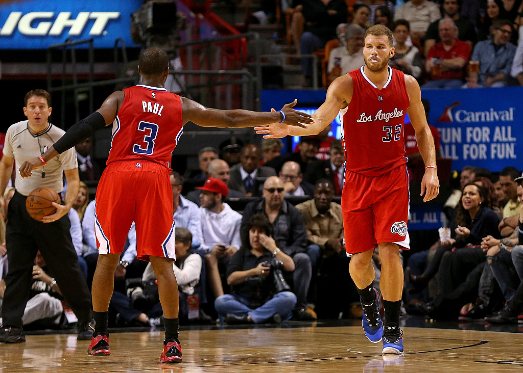 四川队鏖战山东队,保罗惊艳四座 四川队鏖战山东队,保罗惊艳四座