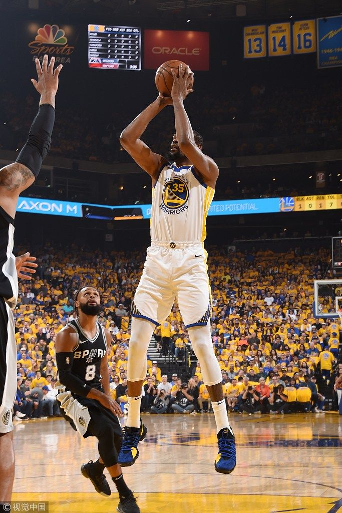 圣安东尼奥惨败，金州勇士逆袭