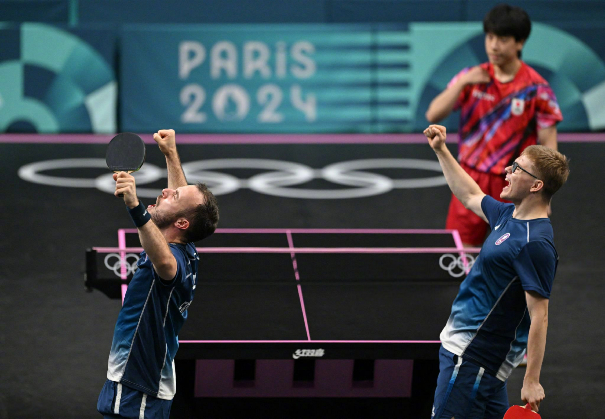 奥地利队鏖战法国队，梁靖崑惊艳四座