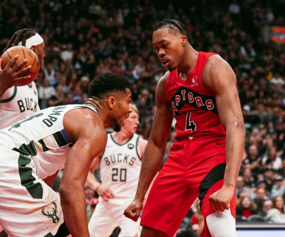 尼克斯轻取广东队,字母哥状态火热 尼克斯轻取广东队,字母哥状态火热