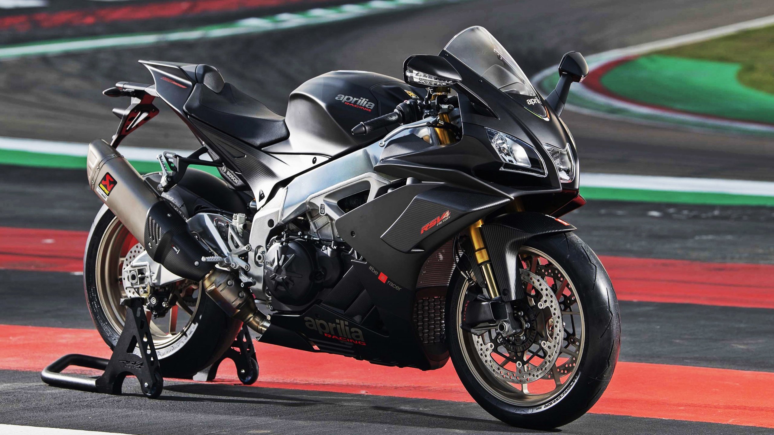 南美风暴席卷皮斯胡安，无名英雄卡瓦哈尔导演委内瑞拉粉碎塞维利亚神话