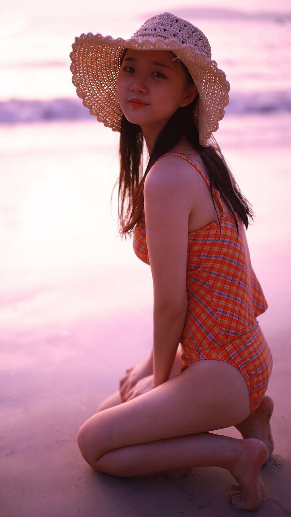 沙漠风暴席卷C组,沙特碾压罗马尼亚,孙兴慜导演逆转奇迹